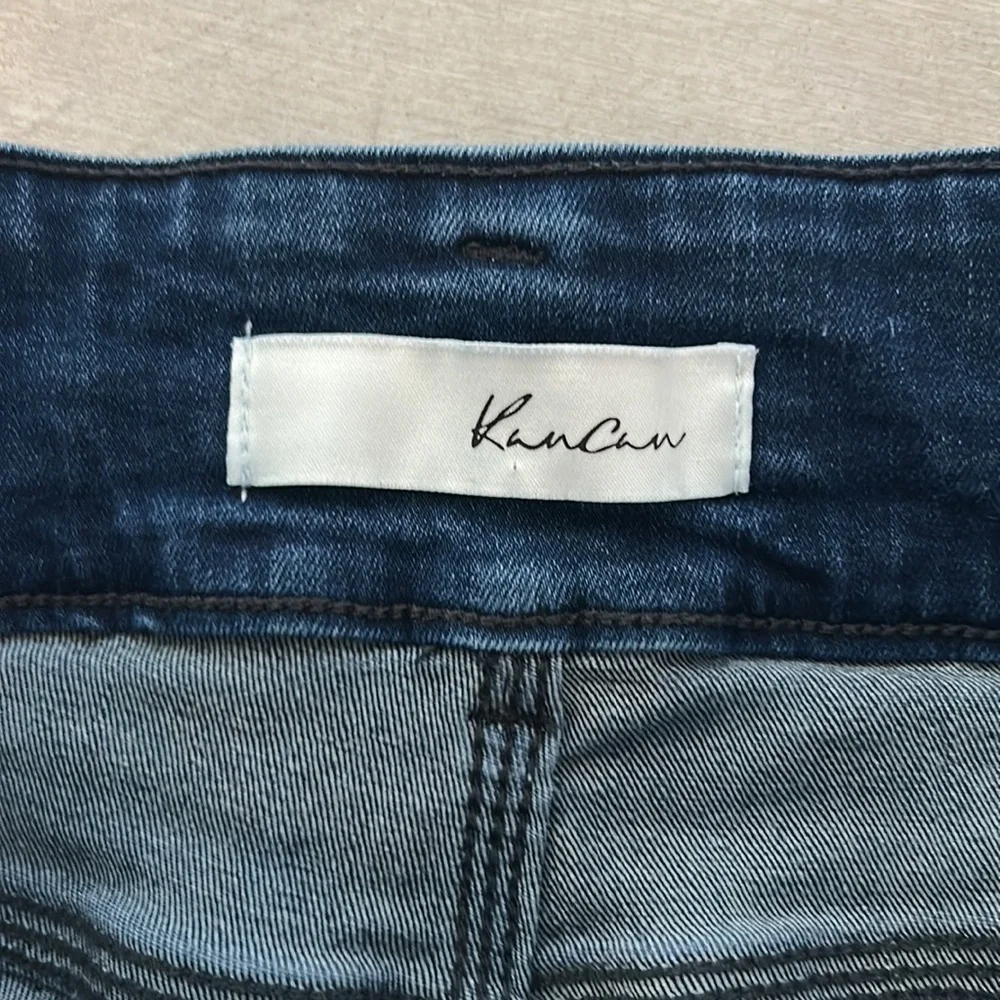 KanCan size 26 high waisted skinny jeans
